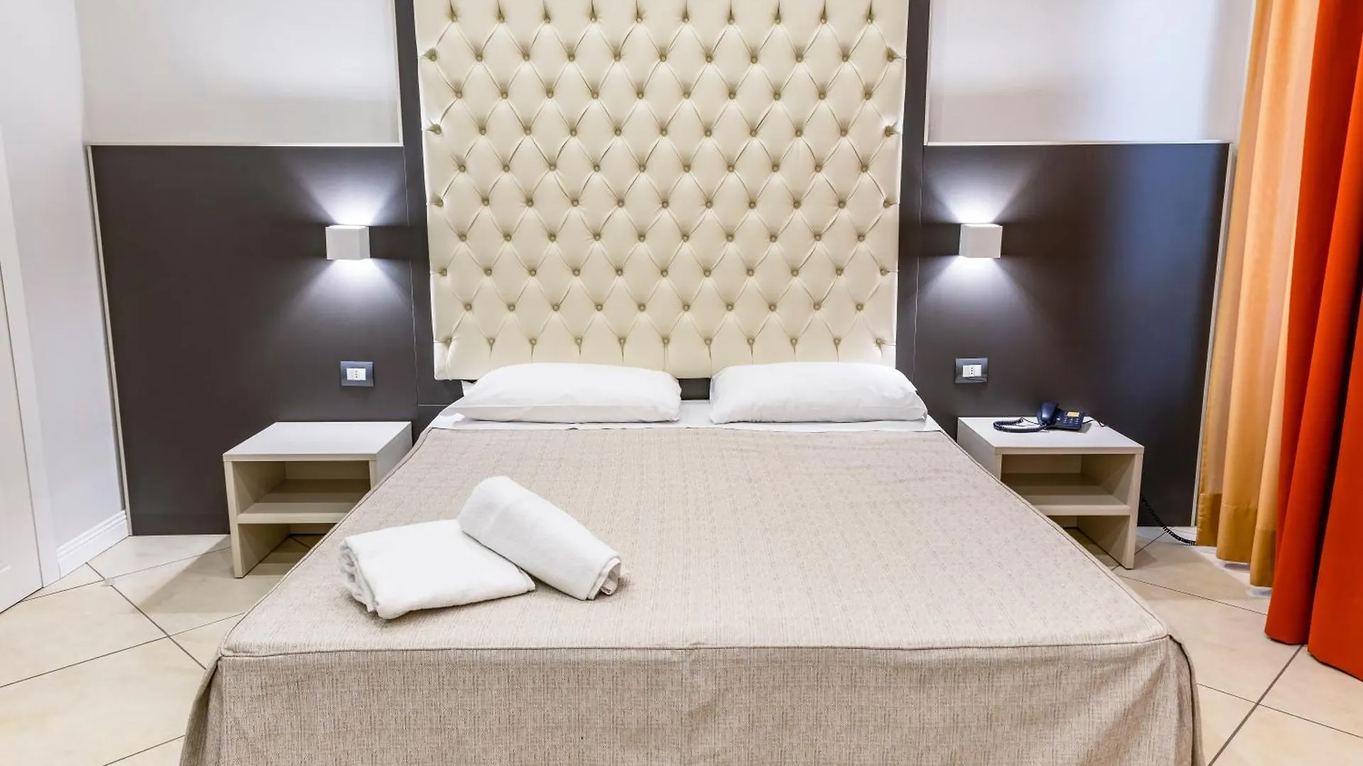 Hotel Demo' Milaan