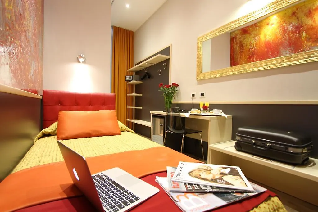 ***  Hotel Demo' Milaan Italië