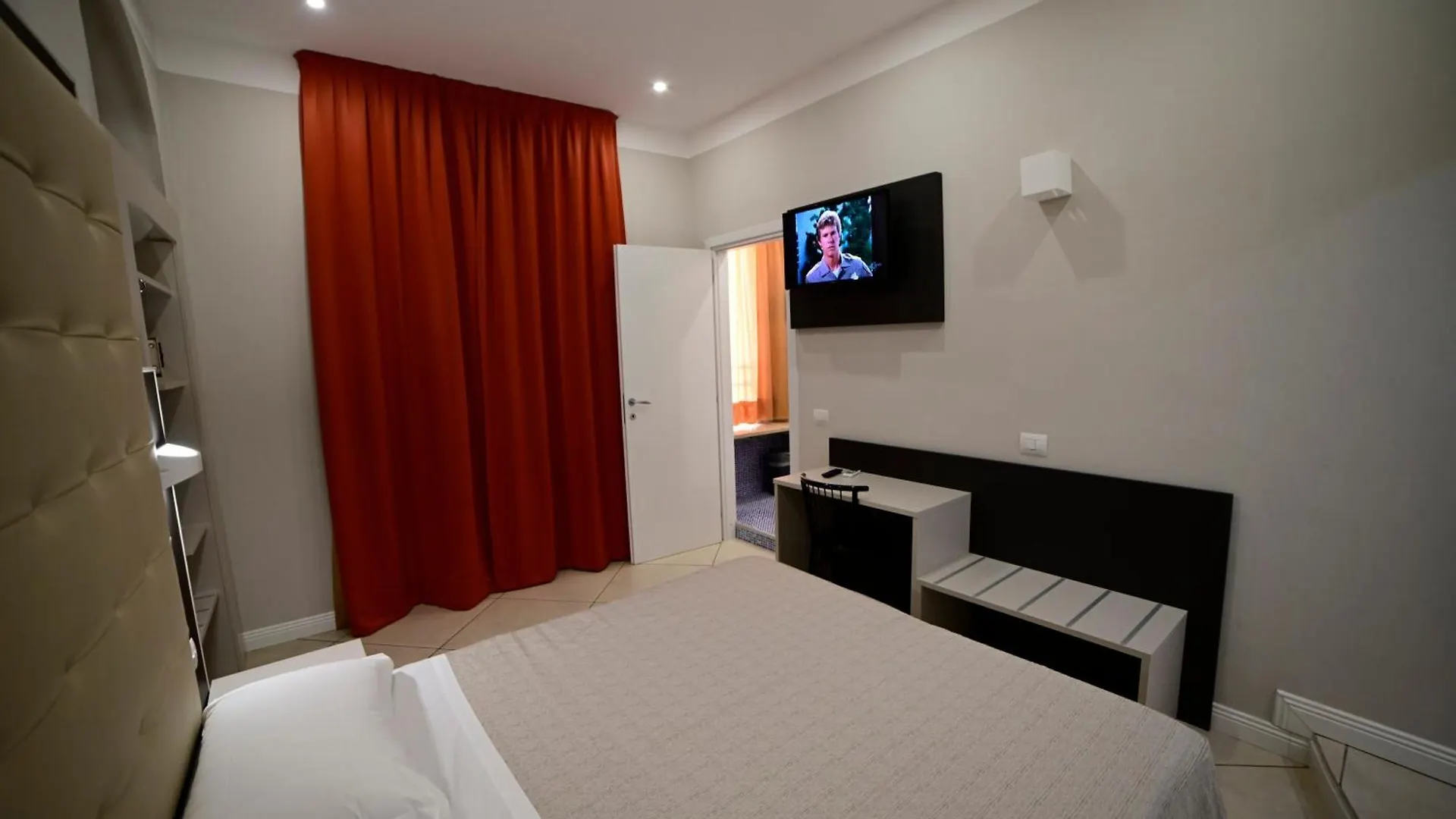 Hotel Demo' Μιλάνο