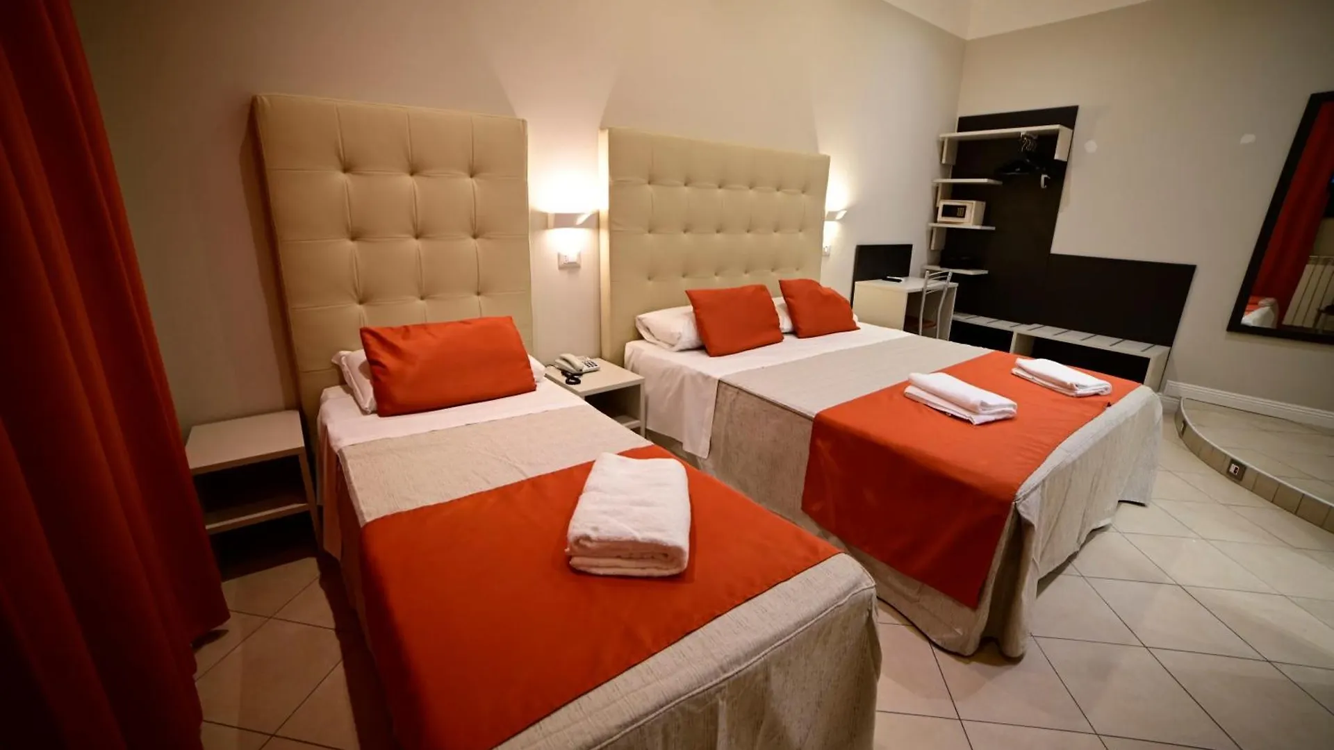 Hotel Demo' Milan 3*,  Italie